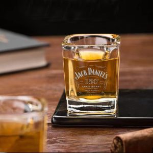 Whiskey Shot (Jack Daniel?s, Jim Beam)